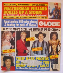 Журнал Globe Magazine, 6 июня 1992 года: Секретное домашнее видео вдребезги разбивает чистый образ звезды. 