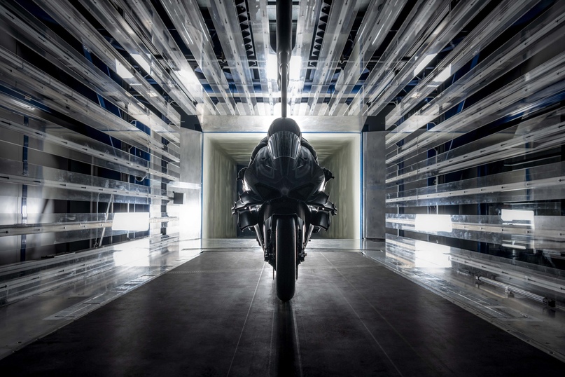 Высококачественные фотографии Ducati Superleggera V4 2020