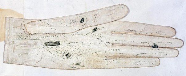 Карта Лондона на женской перчатке, 1851 г. Кожаные перчатки были созданы, чтобы помочь модницам найти дорогу на Большую Выставку в лондонском Хайд