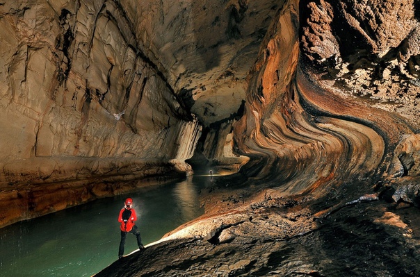 Таинственный мир пещер