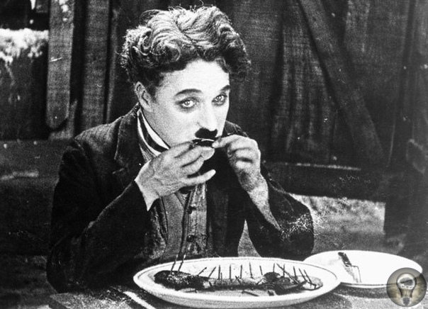 «Немые» и «говорящие» комедии 1920-х годов За неделю кинотеатры в США посещало количество людей, равное населению страны. Любимым жанром в Америке стала комедия, а любимым актёром Чарльз Чаплин.