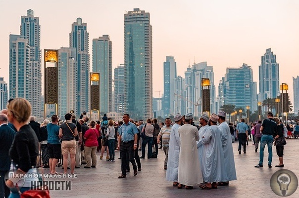 Самые популярные городские легенды Объединенных Арабских Эмиратов Объединенные Арабские Эмираты (ОАЭ) с началом нефтяного бума стали символом богатства и роскоши с уходящими в облака сверкающими