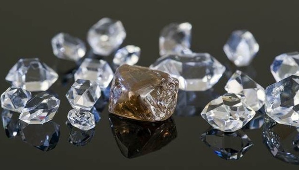 Как в СССР поступили с женщинами-геологами, которые первыми нашли якутские алмазы: Лариса Попугаева и Наталия Сарсадских