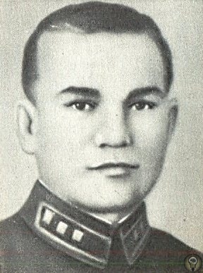 Пособник нацистов, французский партизан, советский герой Василий Порик защищал Родину вдали от её границ. Он организовал партизанский отряд в самом неподходящем для этого месте и совершил побег