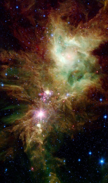 Космический телескоп «Спитцер» получил удивительное изображение скопления Рождественская елка, находящегося в созвездии Единорога
