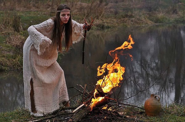 Что умели только славянские ведьмы Отношение к ведьмам у всех народов было уважительно-боязливым, но каждый из них наделял эту специфическую касту женщин своими особенностями. Названия тоже были