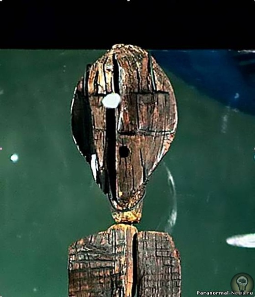 Идол с уральских болот Самая древняя на Земле деревянная статуя Шигирский идол не устает загадывать ученым заковыристые загадки. Для какой цели первобытные мастера соорудили этого пятиметрового