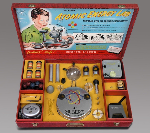 Детская игра из 1950-х призывала школьников ставить опыты с настоящим ураном