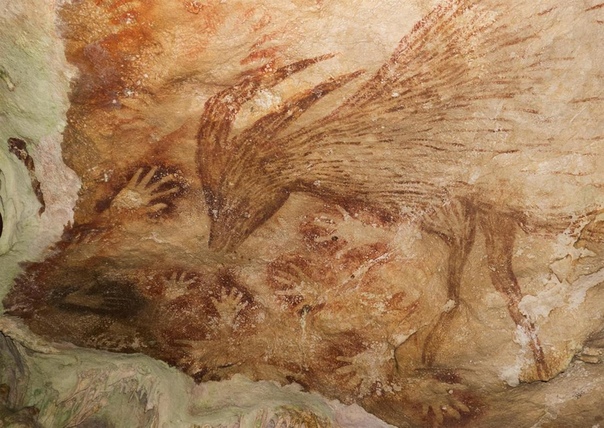 Самый древний рисунок в мире обнаружен на острове Сулавеси Рисунки в пещере на острове Сулавеси, обнаруженные два года назад, признаны самими древними из известных науке. Их возраст крайне