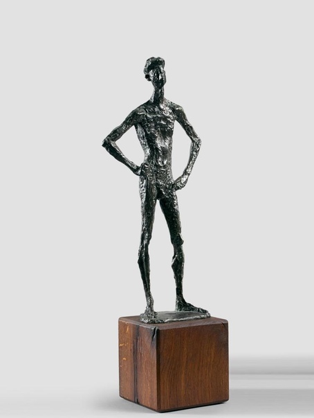 Леон Инденбаум (10 декабря 1890, Чаусы 1981 ) французский художник и скульптор. Родился в Чаусах, Могилевской губернии в семье портного. После смерти отца воспитывался дедушкой. Учился в Вильно,