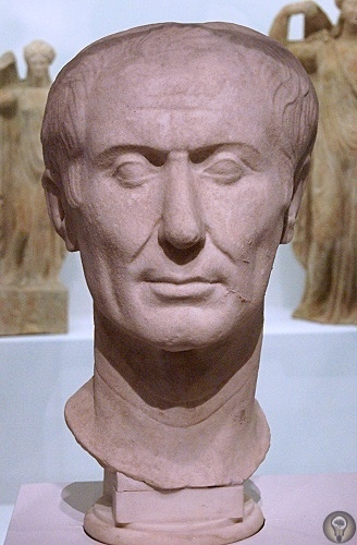 Что, если бы Цезарь не был убит Крови было бы меньше, но в истории Рима поменялось бы немногое. Что произошло Покончив с Помпеем и поочередно разгромив всех его активных сторонников, Цезарь