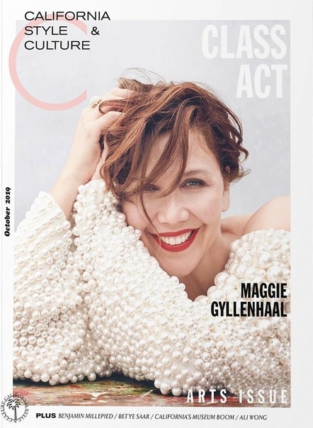 Мэгги Джилленхол в объективе Кэрри Хэллиэн для свежего выпуска журнала C California Style Прямо сейчас на HBO идёт финальный сезон «Двойки» с