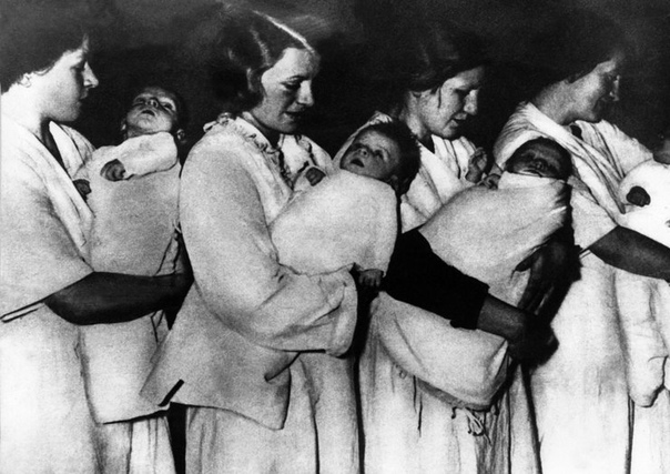 «Лебенсборн»: детские конвейеры для «чистокровных арийцев» Война вносит свои коррективы, и убитых всегда будет больше, чем рожденных. Это заметили и нацисты. Как бы активно они ни задействовали