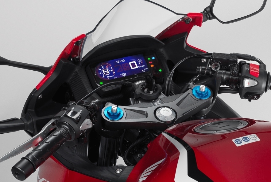 Honda CBR400R 2020 представили в Японии